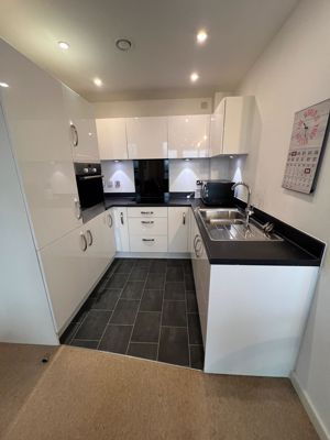 Photo 11- click for photo gallery